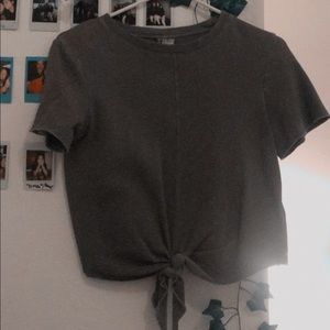 Beautiful shirt with adjustable tie